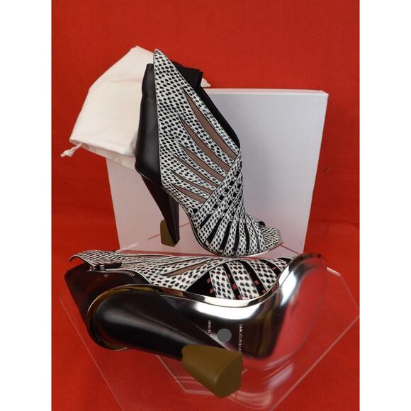 NIB BALENCIAGA MULTI COLOR PYTHON WOVEN WINGS SCULPTURE HEELS PUMPS 41 $3K - Picture 7 of 12